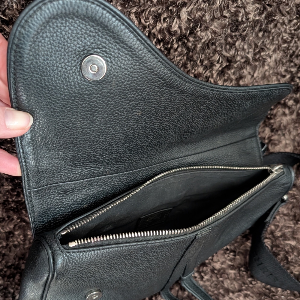 Authentic Dior Men's Black Saddle Bag - Picture 4 of 11